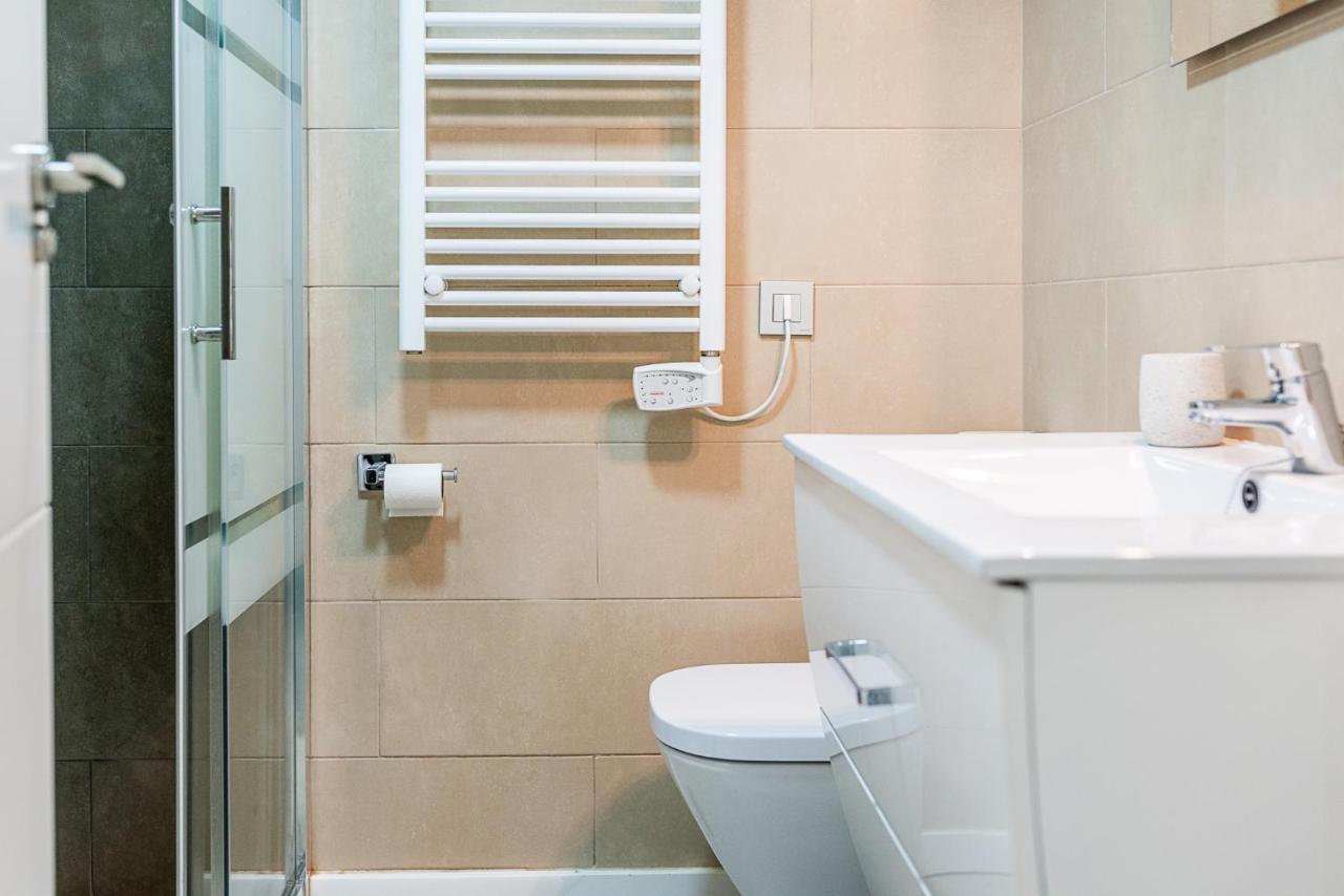 Moderno Apartamento Centro Granada Ngoại thất bức ảnh